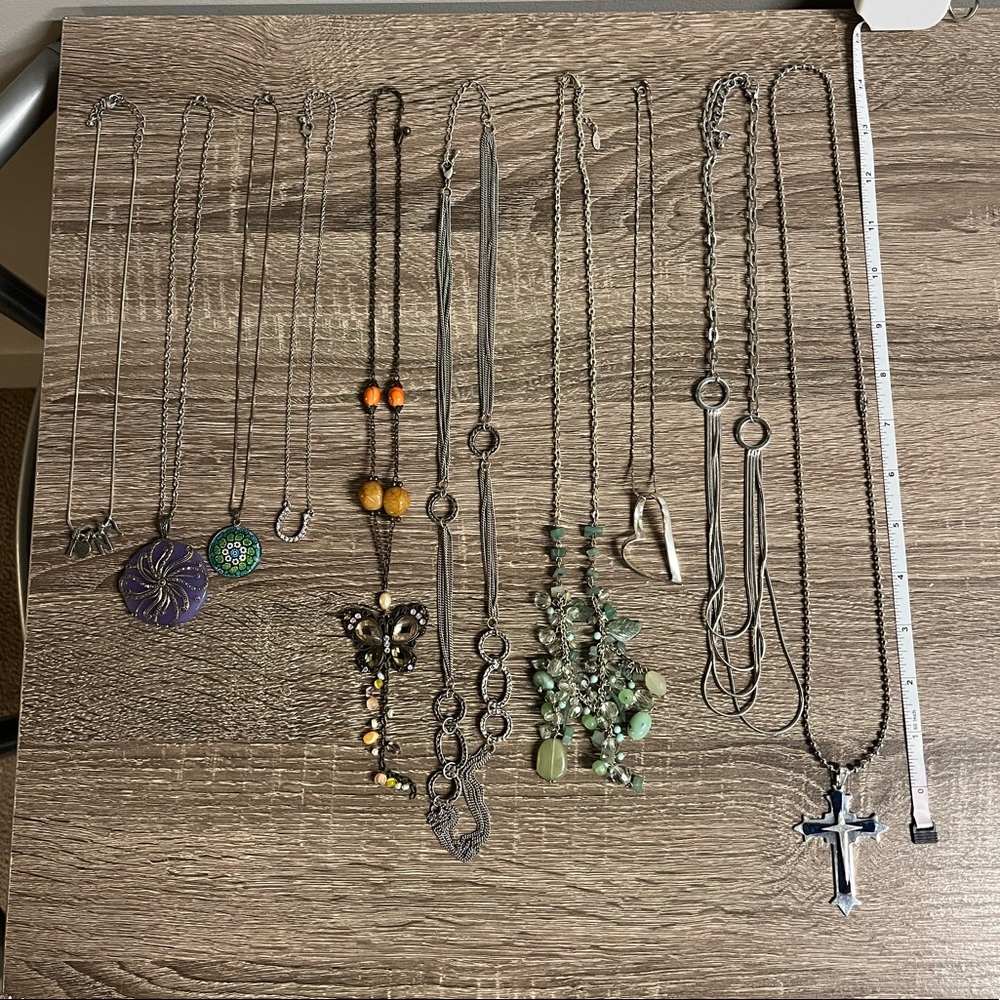 Costume Jewelry Necklaces Lot